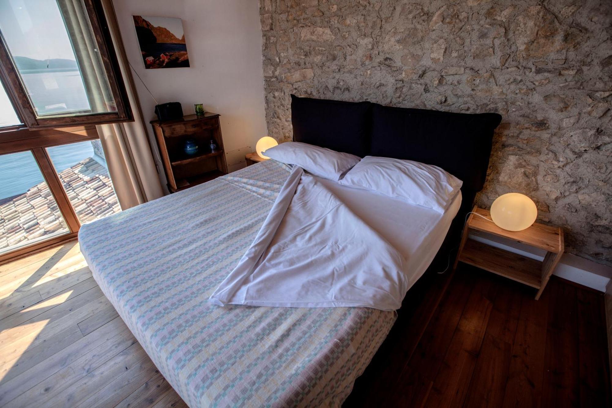 Pra De La Fam B&B Тіньяле Номер фото
